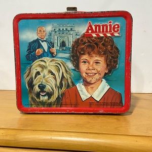 VIntage ALADDIN Metal LUNCH BOX 1981 ANNIE No Thermos-Needs TLC